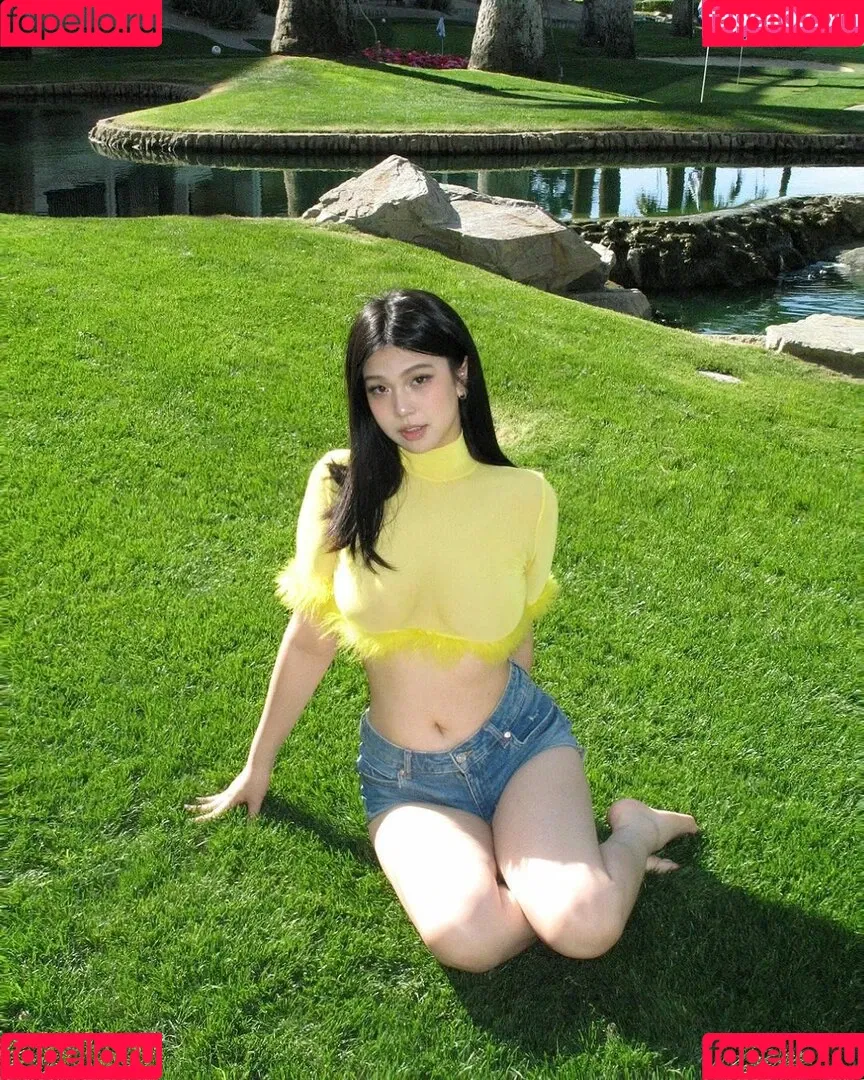 zhang_xinmu Onlyfans Photo Gallery 
