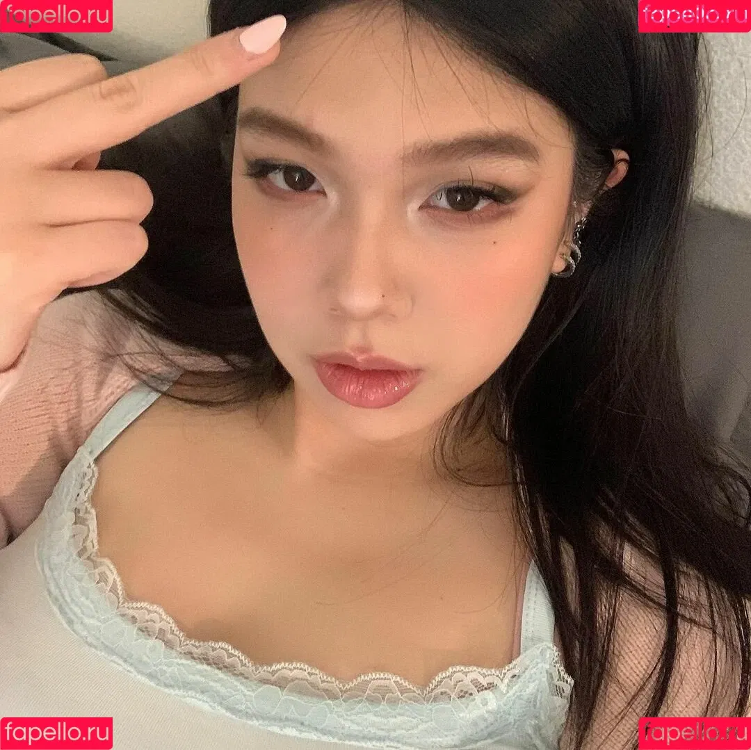 zhang_xinmu Onlyfans Photo Gallery 