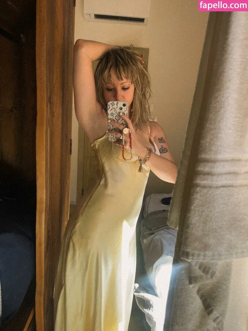 _femalien Onlyfans Photo Gallery 