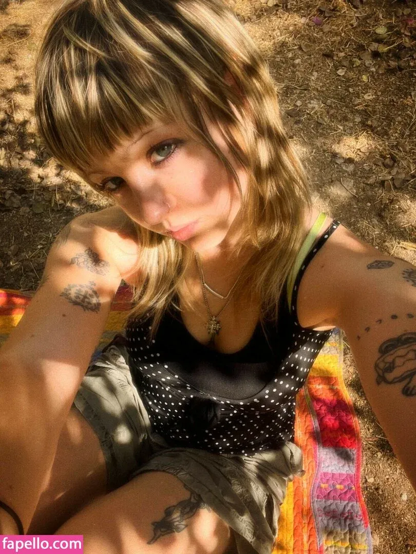 _femalien Onlyfans Photo Gallery 