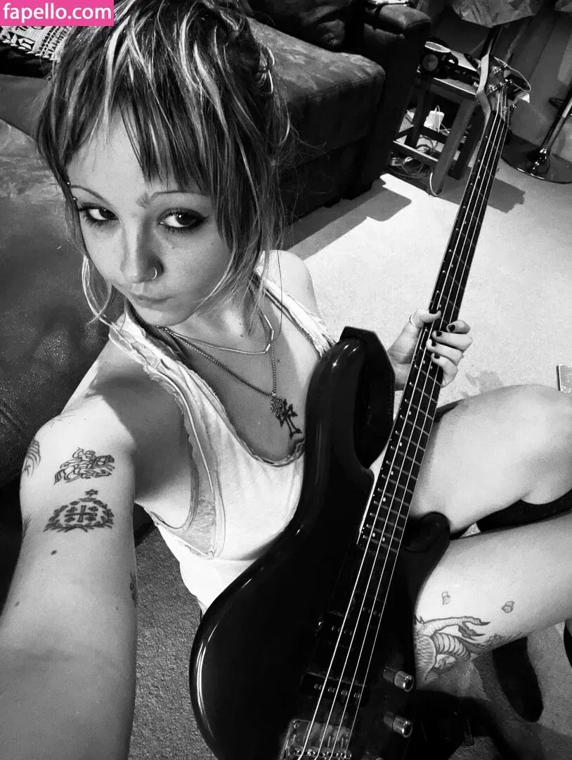 _femalien Onlyfans Photo Gallery 