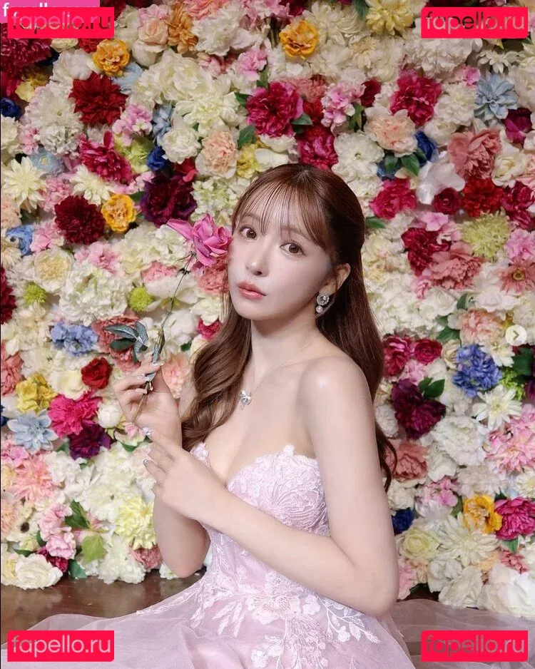 Yua Mikami Onlyfans Photo Gallery 