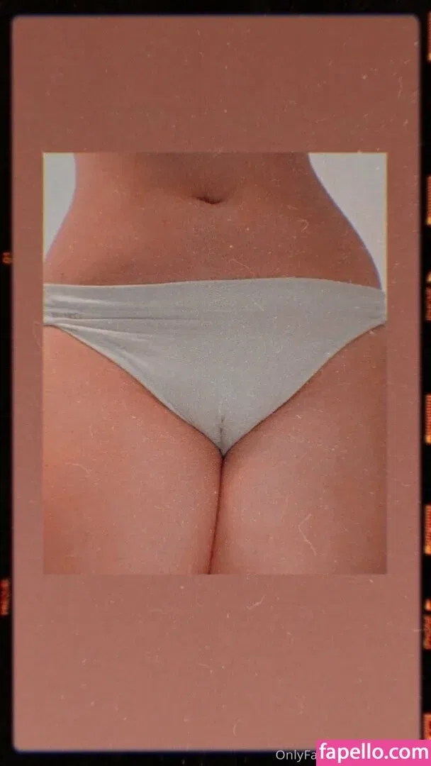 Rexi James Onlyfans Photo Gallery 