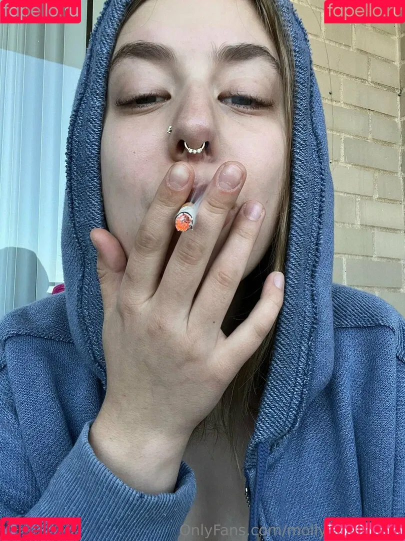 mollymaeishigh Onlyfans Photo Gallery 
