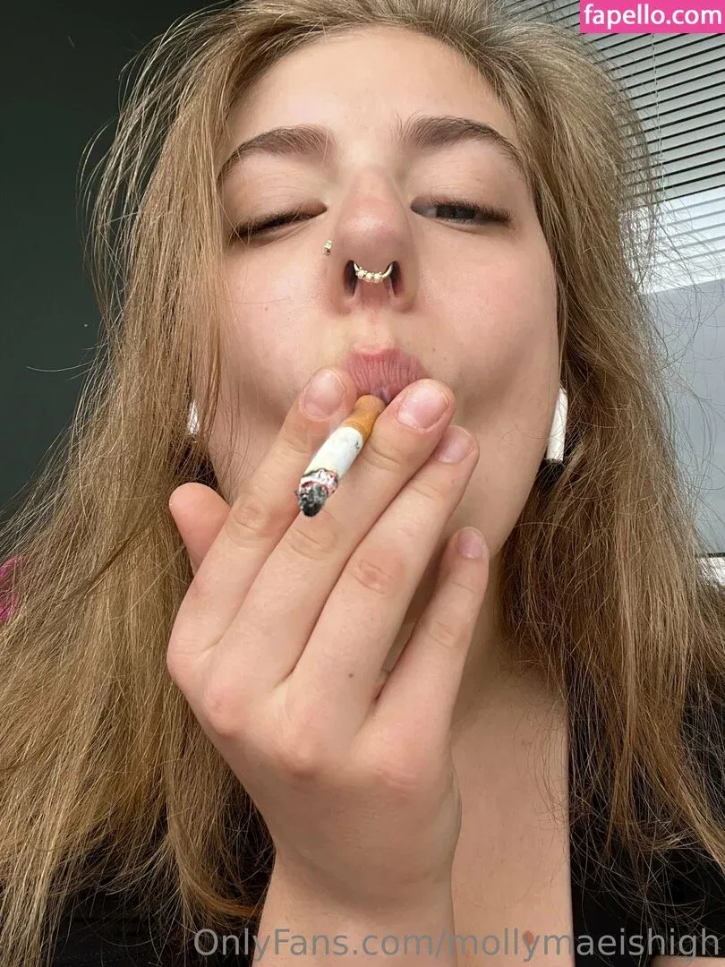 mollymaeishigh Onlyfans Photo Gallery 