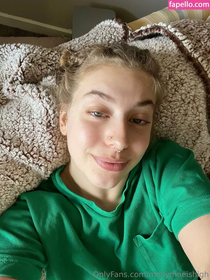 mollymaeishigh Onlyfans Photo Gallery 