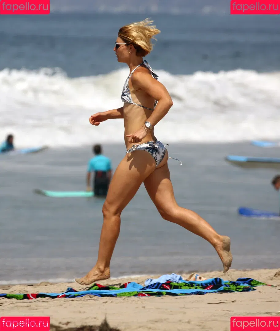 Claire Danes Onlyfans Photo Gallery 