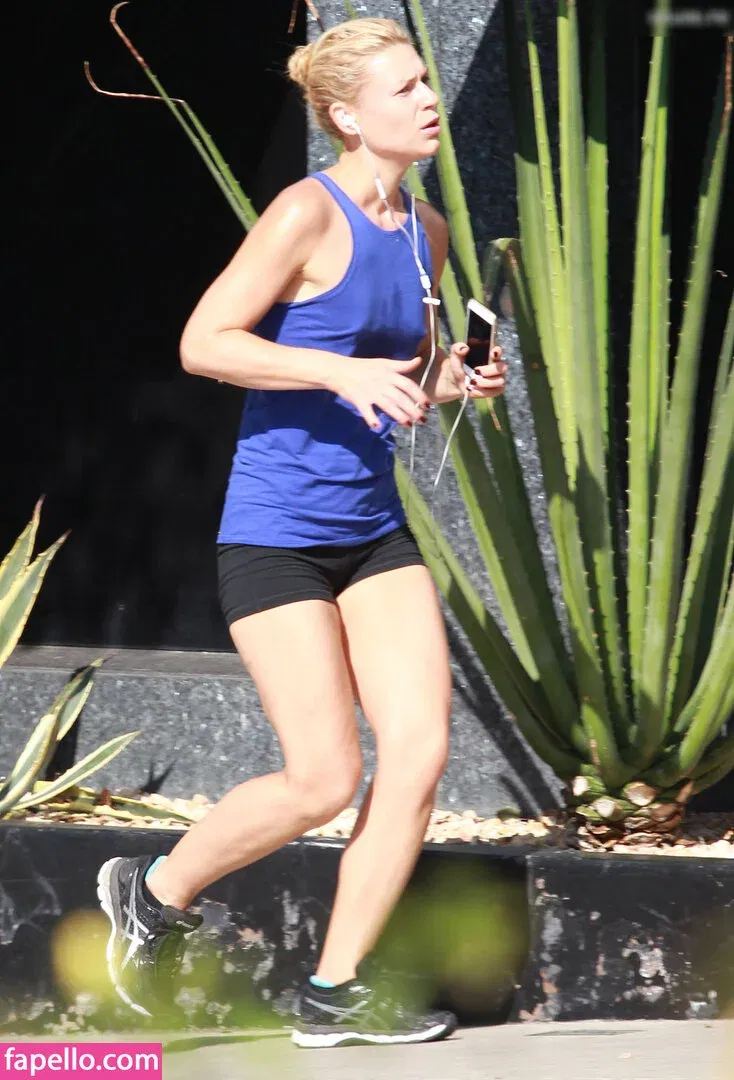 Claire Danes Onlyfans Photo Gallery 