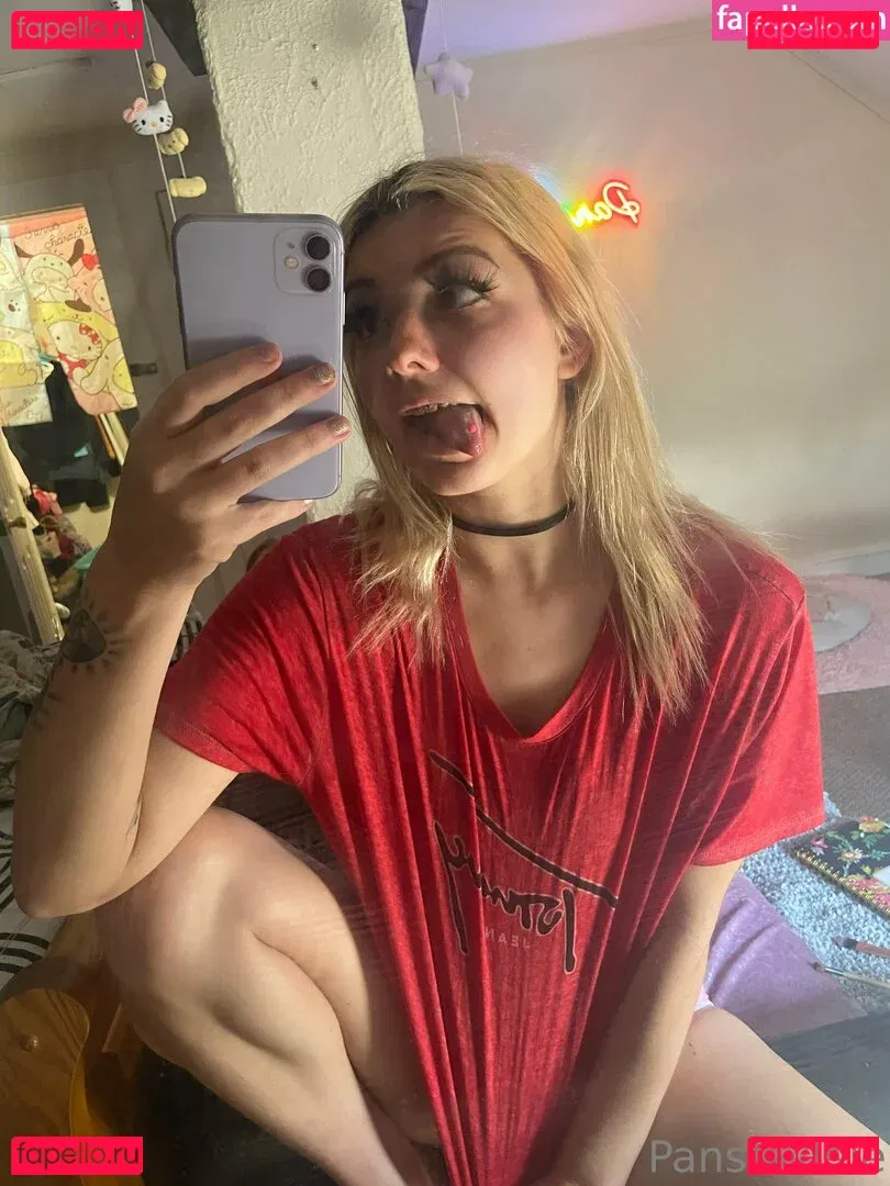 pansleylive Onlyfans Photo Gallery 