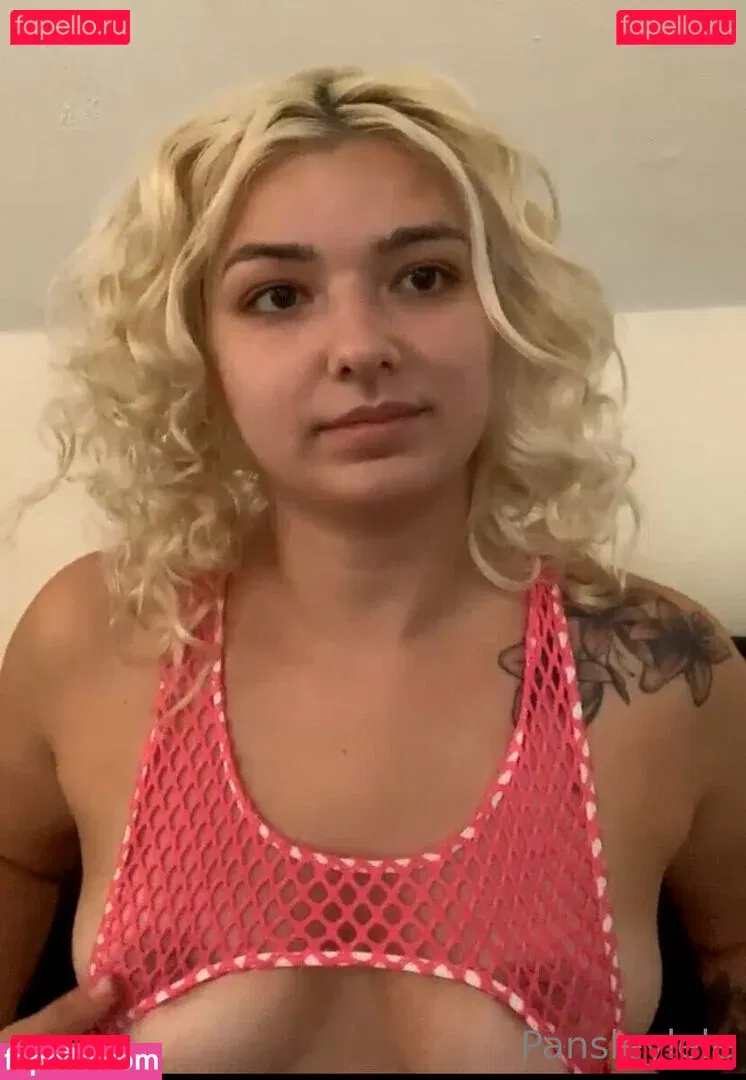 pansleylive Onlyfans Photo Gallery 