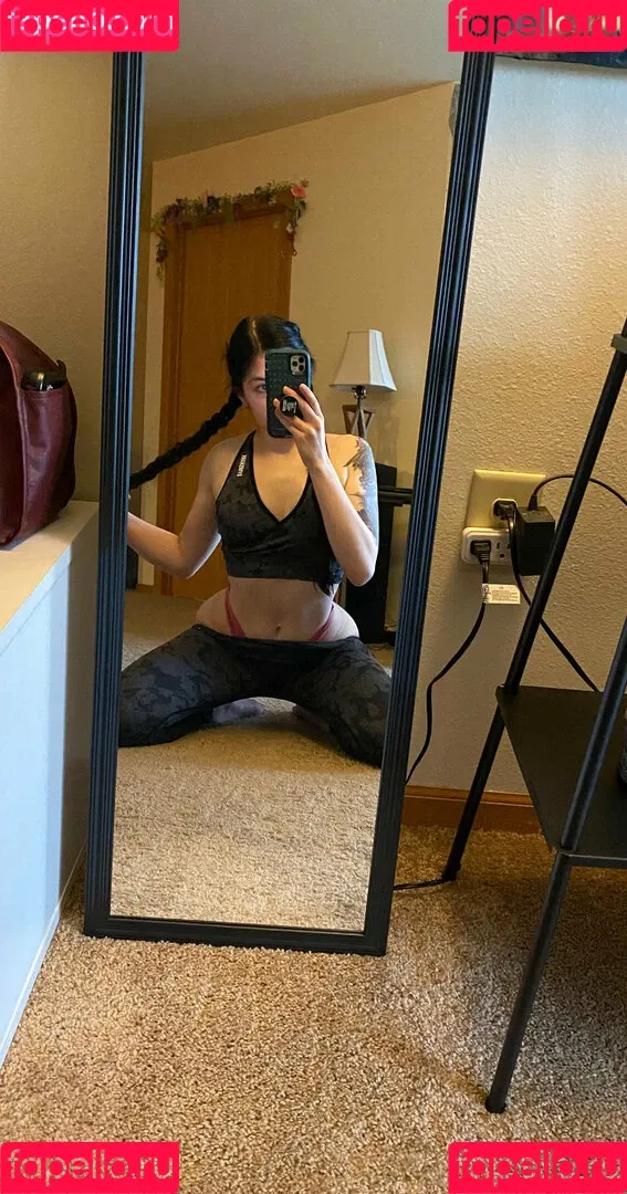 estherlynnriefree Onlyfans Photo Gallery 