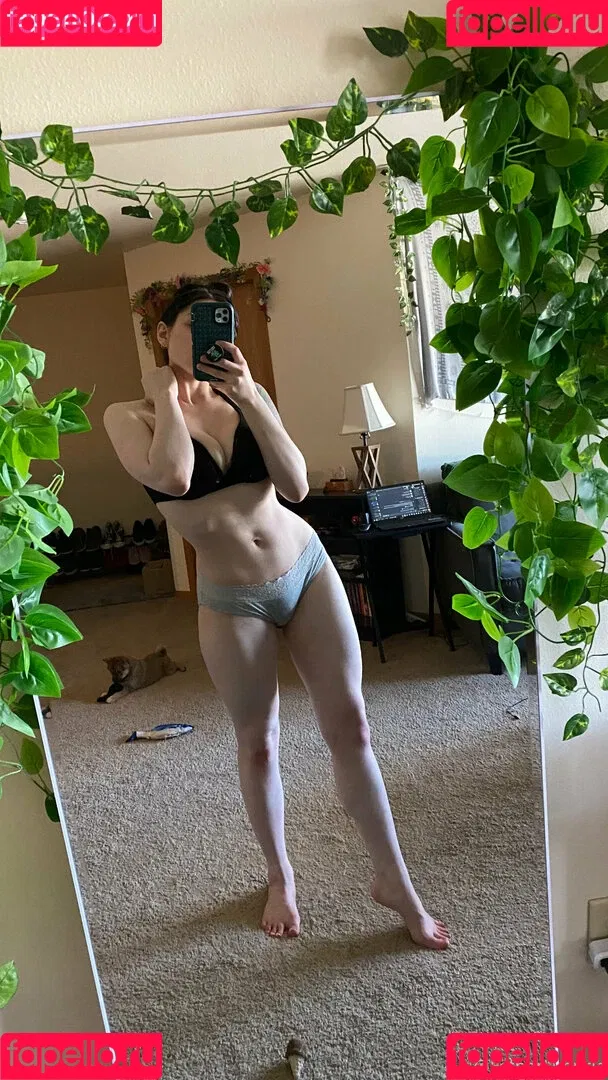 estherlynnriefree Onlyfans Photo Gallery 