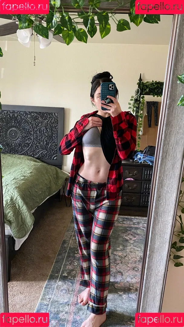 estherlynnriefree Onlyfans Photo Gallery 