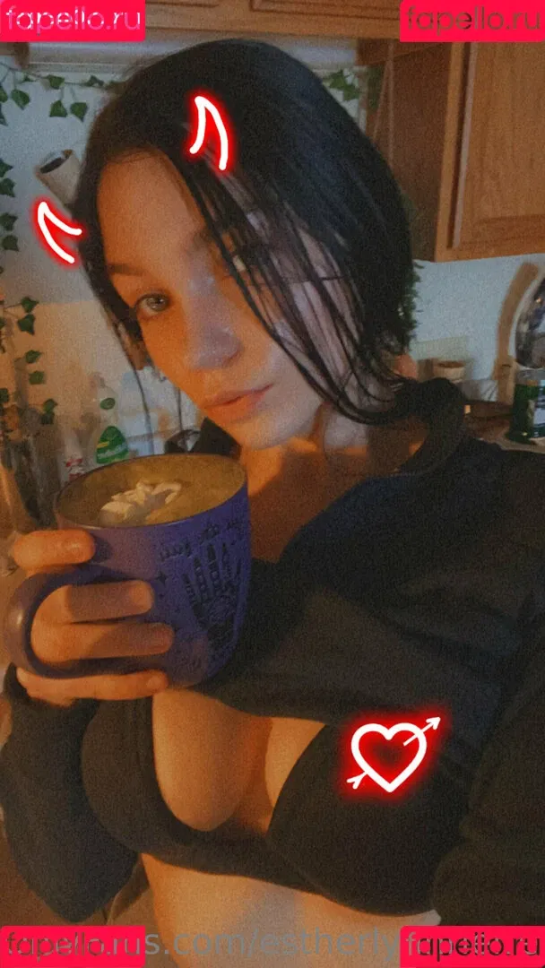 estherlynnriefree Onlyfans Photo Gallery 