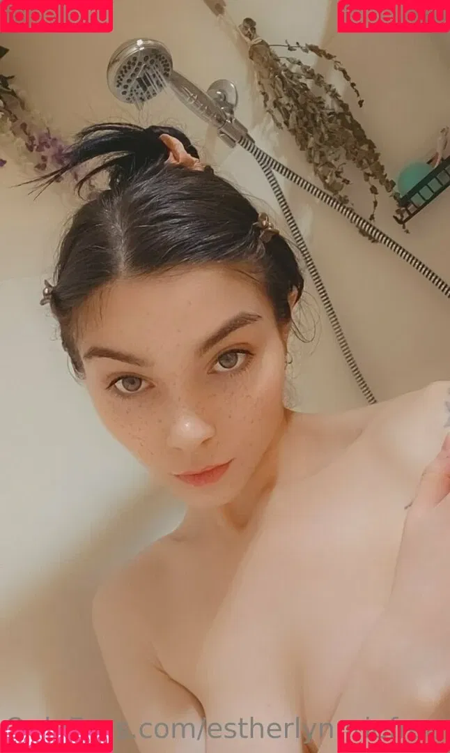 estherlynnriefree Onlyfans Photo Gallery 
