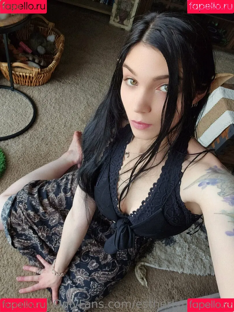 estherlynnriefree Onlyfans Photo Gallery 
