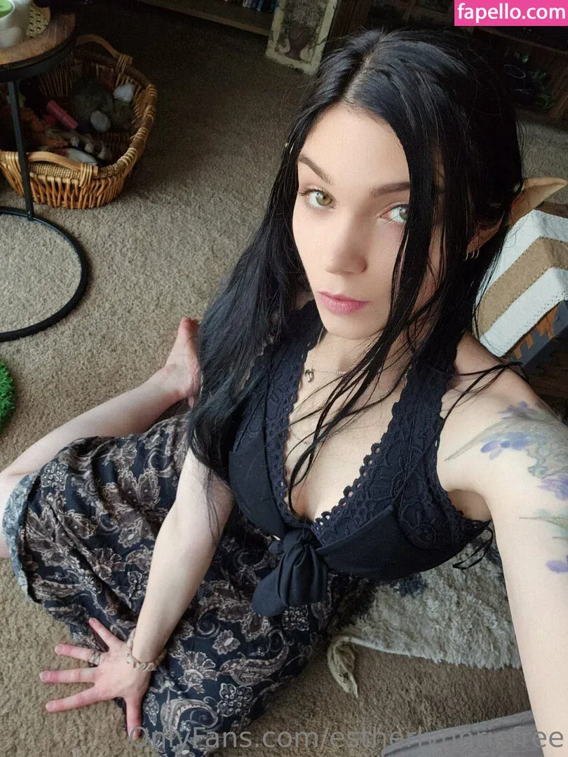 estherlynnriefree Onlyfans Photo Gallery 