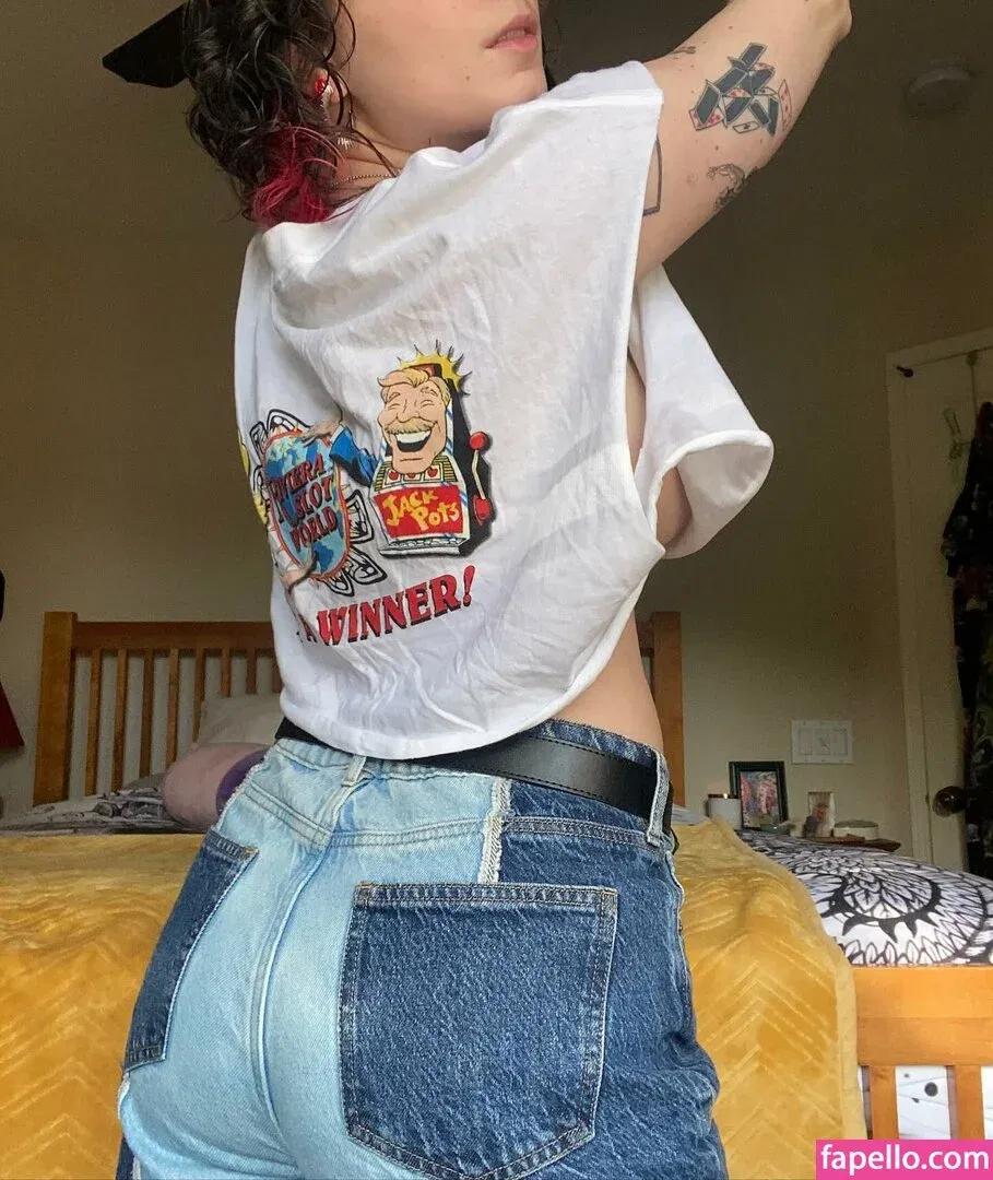 Rooster Teeth Onlyfans Photo Gallery 