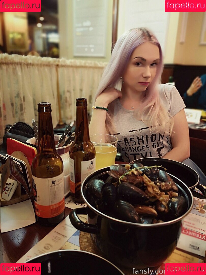 LeaFoxy Onlyfans Photo Gallery 