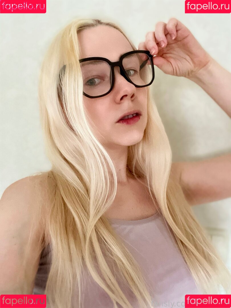 LeaFoxy Onlyfans Photo Gallery 