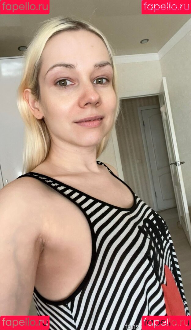 LeaFoxy Onlyfans Photo Gallery 