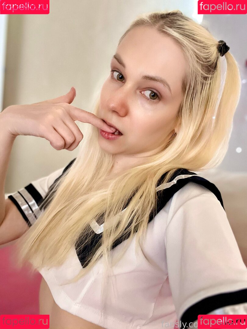 LeaFoxy Onlyfans Photo Gallery 