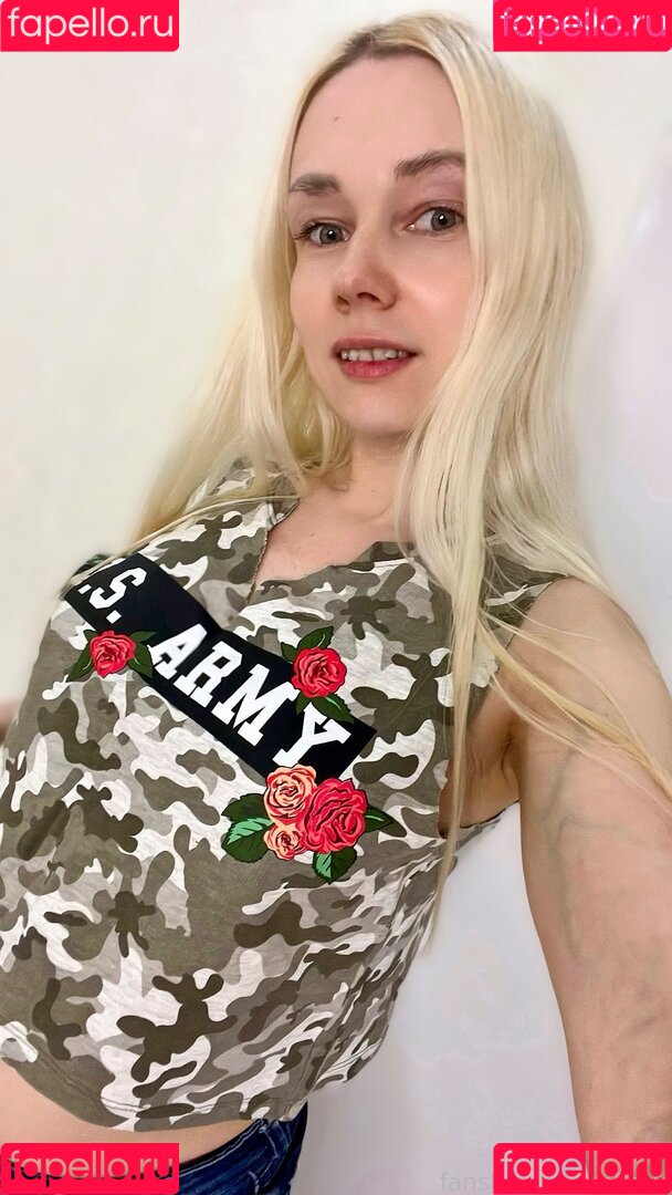 LeaFoxy Onlyfans Photo Gallery 