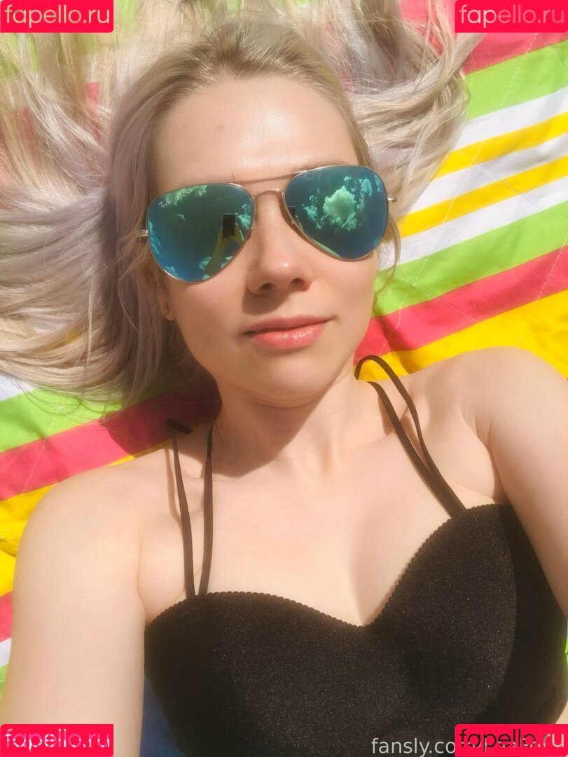 LeaFoxy Onlyfans Photo Gallery 