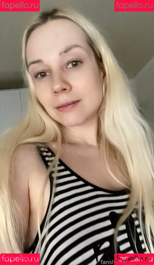 LeaFoxy Onlyfans Photo Gallery 