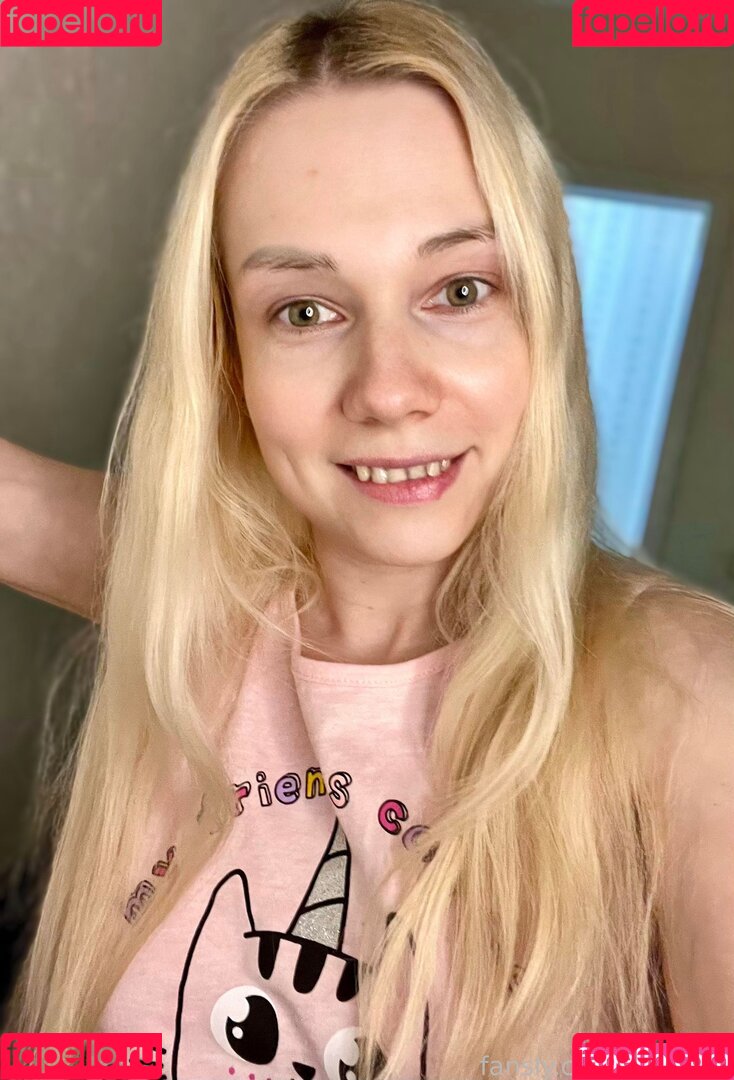 LeaFoxy Onlyfans Photo Gallery 