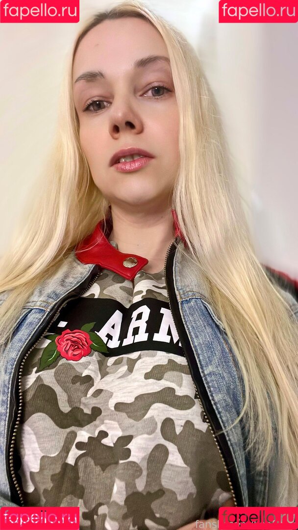 LeaFoxy Onlyfans Photo Gallery 