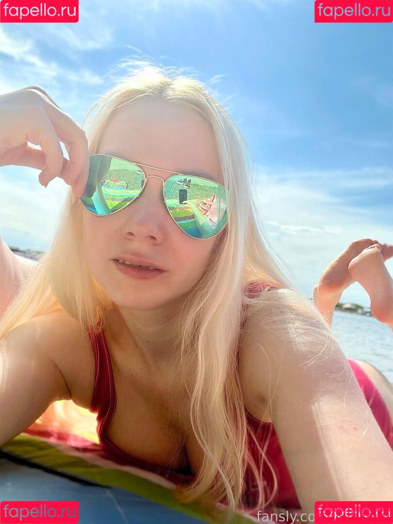 LeaFoxy Onlyfans Photo Gallery 