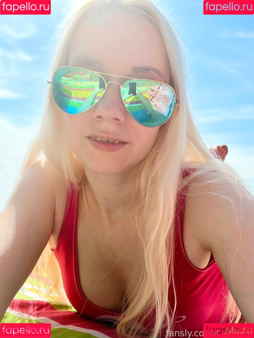 LeaFoxy Onlyfans Photo Gallery 