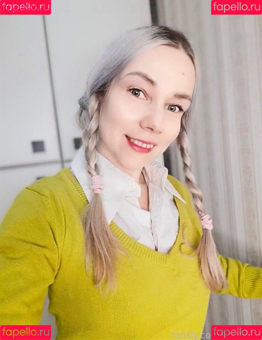 LeaFoxy Onlyfans Photo Gallery 