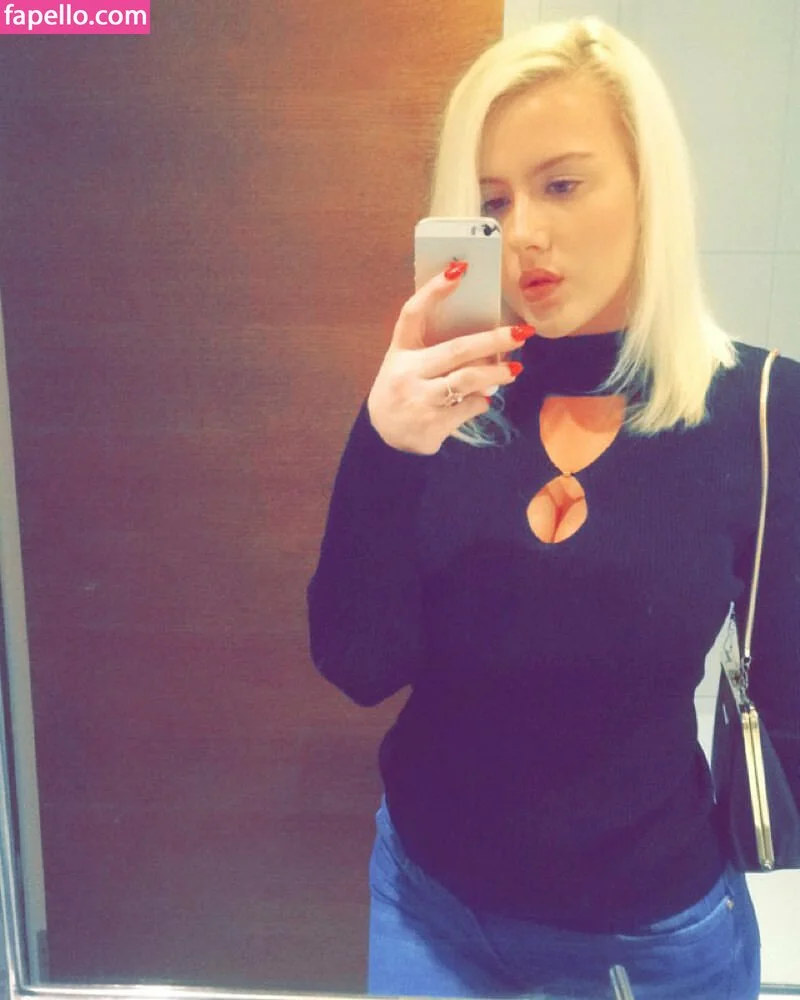 Bethany Koko Onlyfans Photo Gallery 