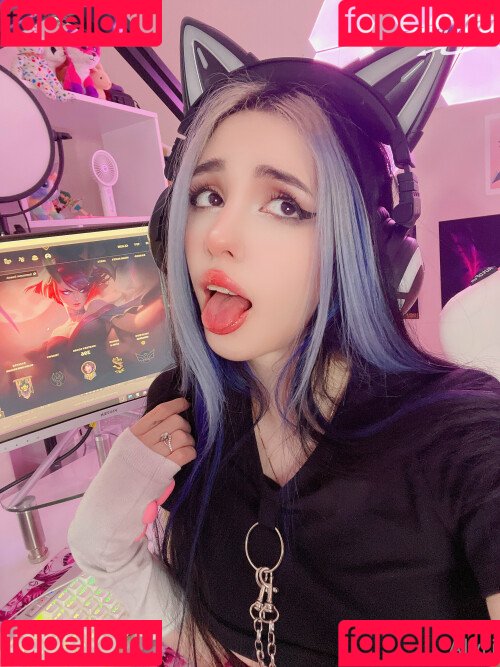 Alyri_tv Onlyfans Photo Gallery 