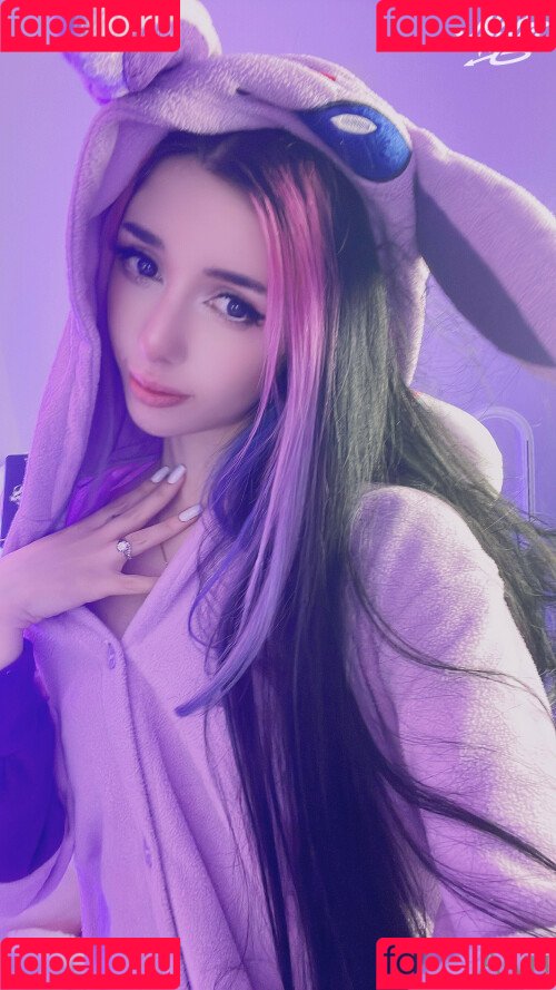 Alyri_tv Onlyfans Photo Gallery 