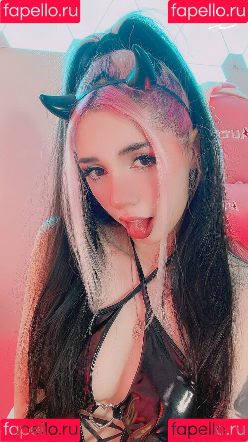 Alyri_tv Onlyfans Photo Gallery 