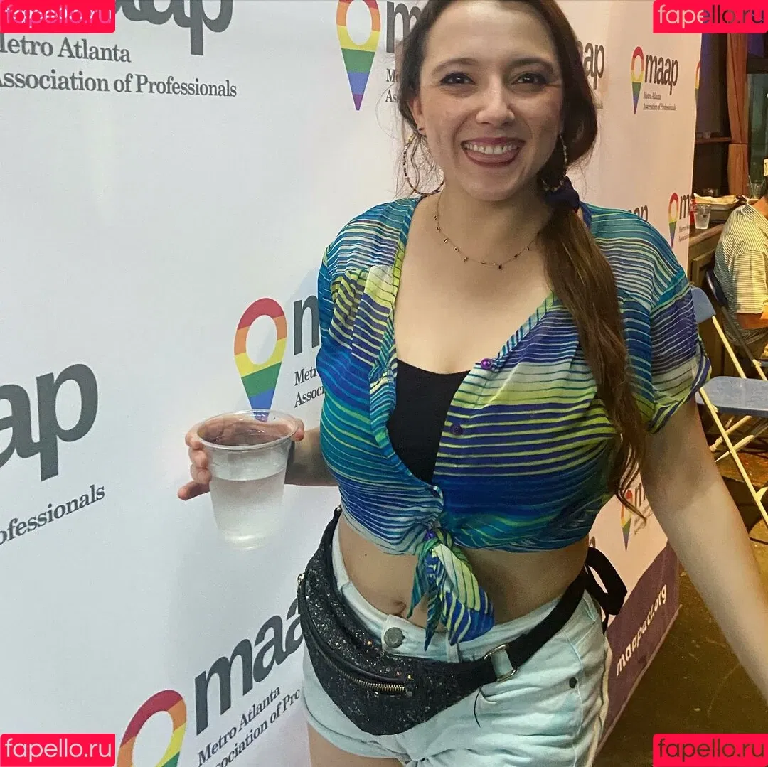 Charis Sellick Onlyfans Photo Gallery 