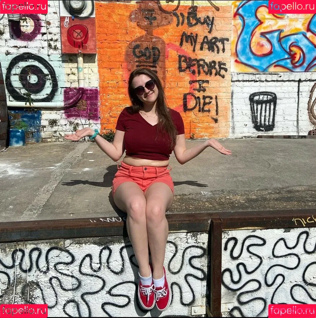 Charis Sellick Onlyfans Photo Gallery 