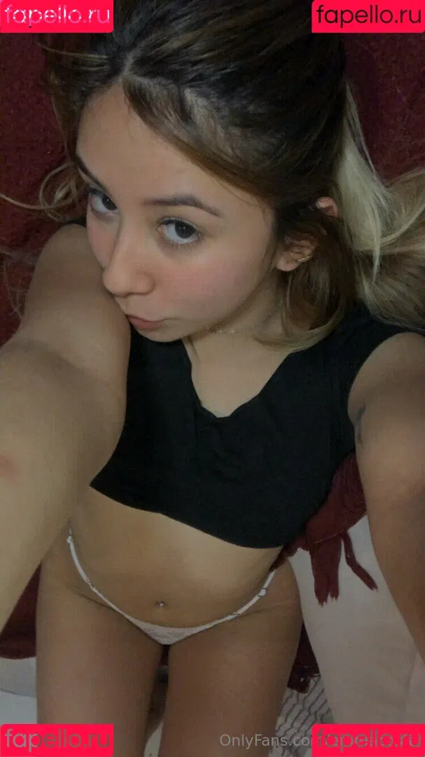 Emma Acosta Onlyfans Photo Gallery 