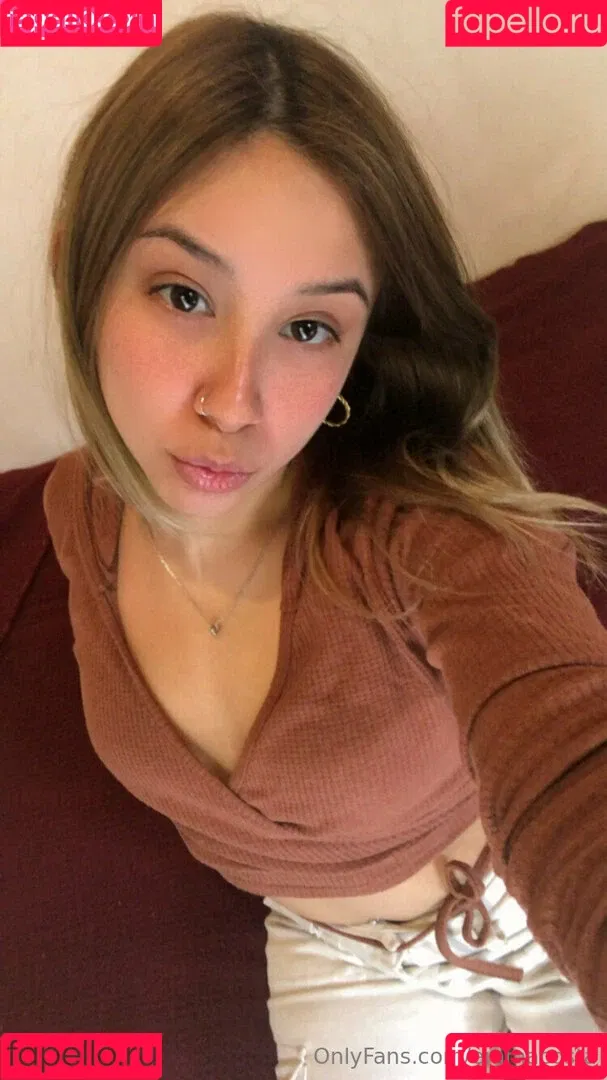 Emma Acosta Onlyfans Photo Gallery 