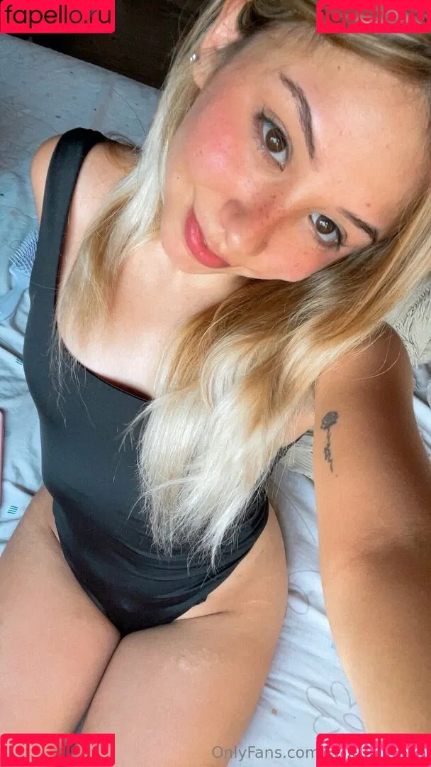 Emma Acosta Onlyfans Photo Gallery 