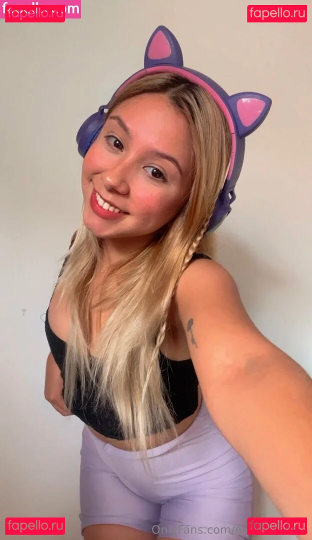 Emma Acosta Onlyfans Photo Gallery 