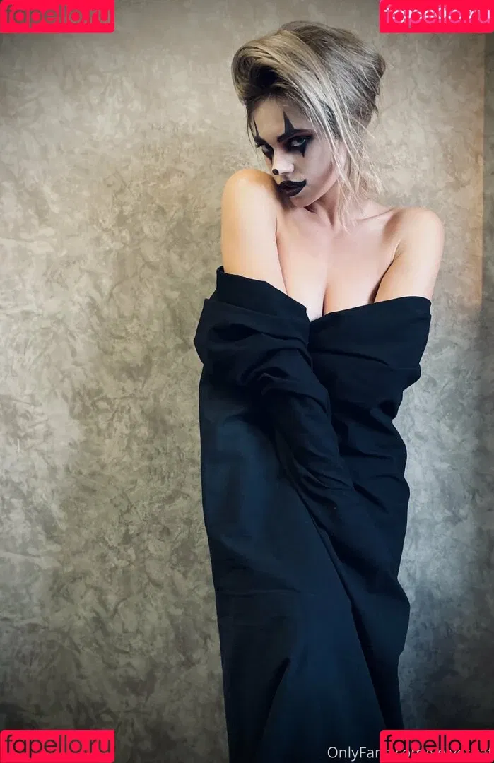 velvet_tat Onlyfans Photo Gallery 