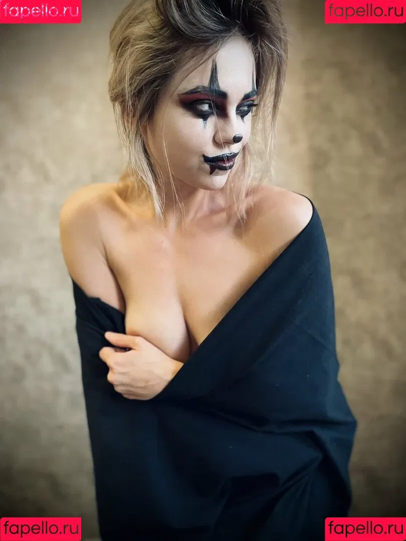 velvet_tat Onlyfans Photo Gallery 