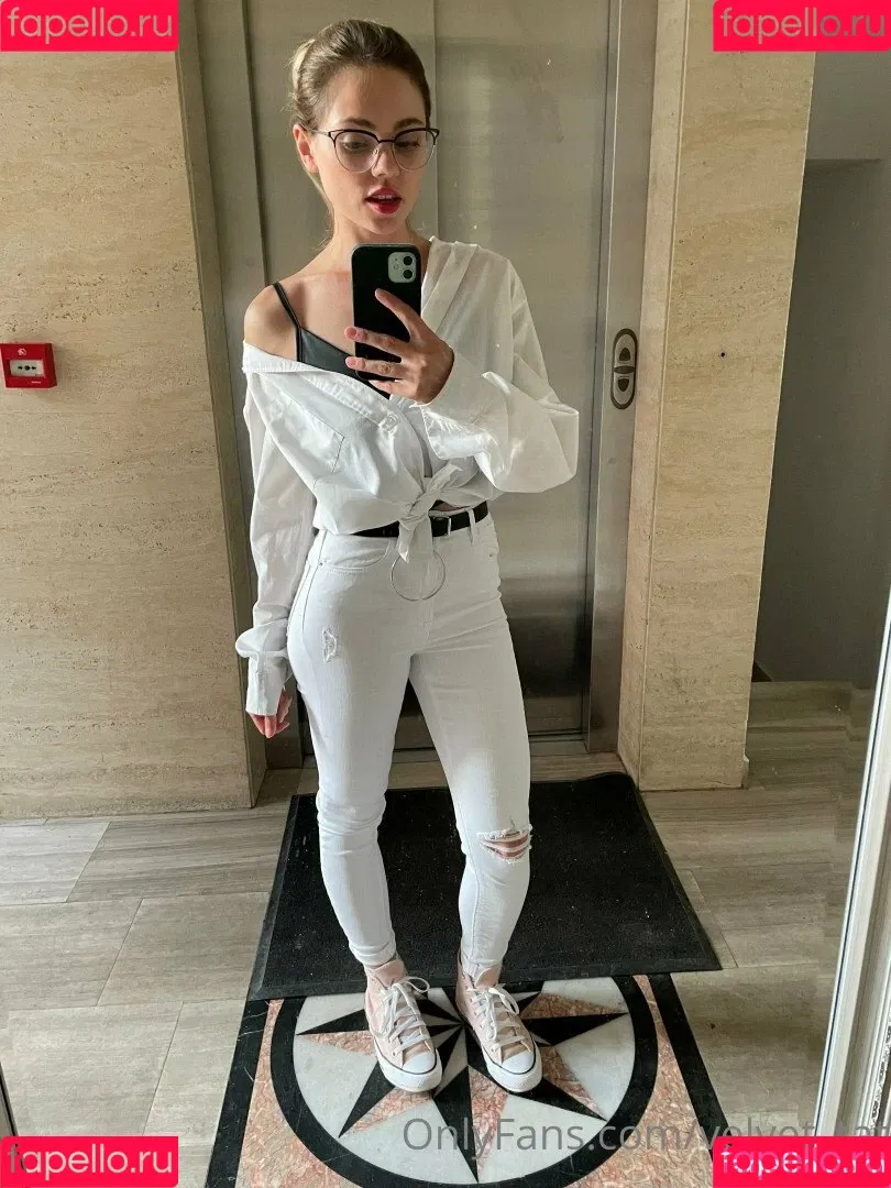 velvet_tat Onlyfans Photo Gallery 