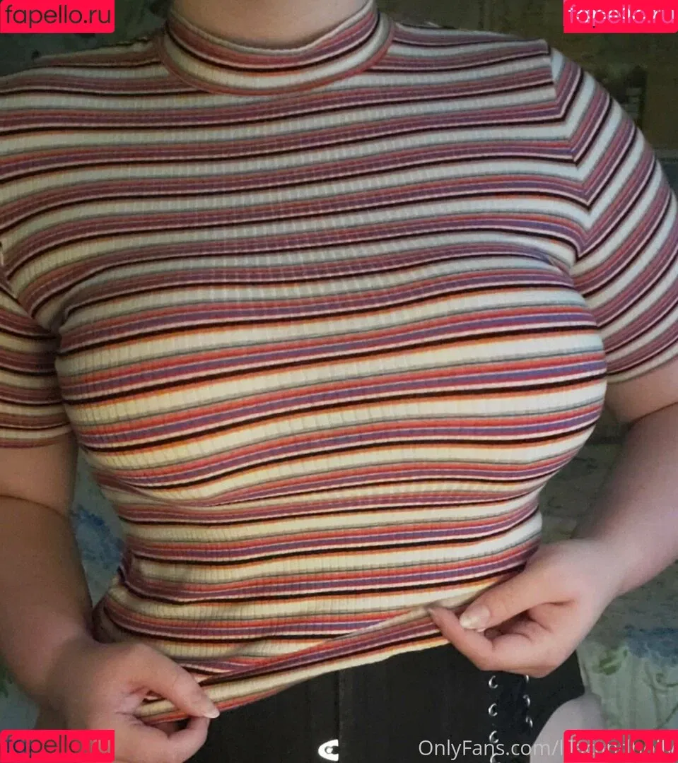 lilacandholly Onlyfans Photo Gallery 