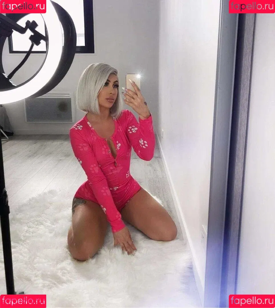 JasmynPvris Onlyfans Photo Gallery 