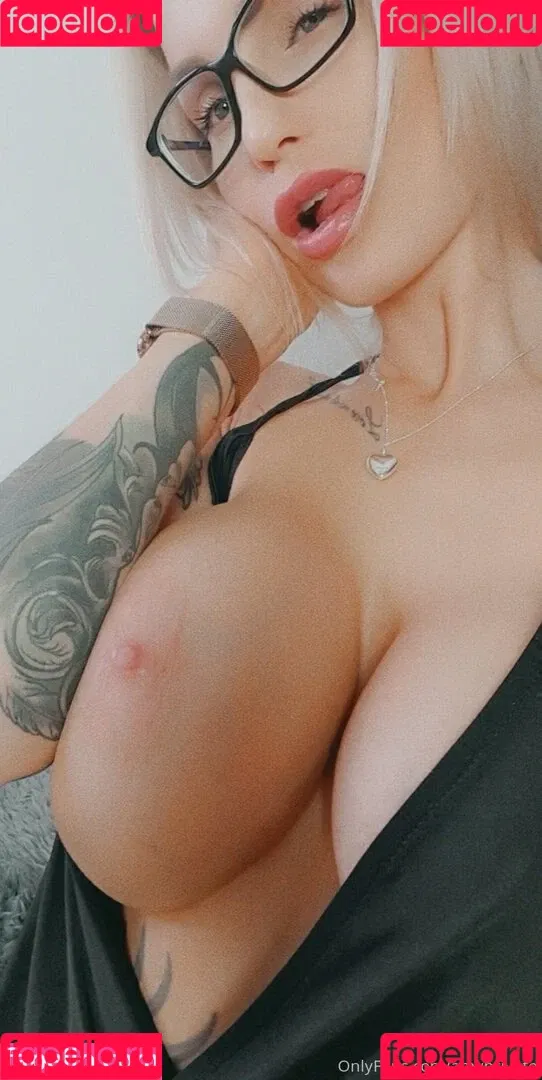 Amy Starr Onlyfans Photo Gallery 